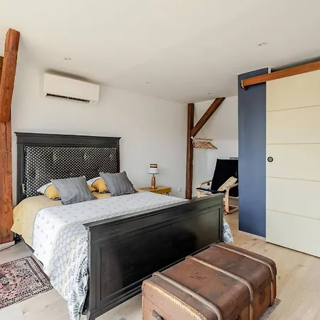 Apartament La Grange